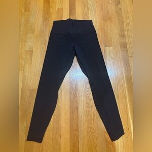 Like new - Lululemon Align High Rise Pant 28” (black)
